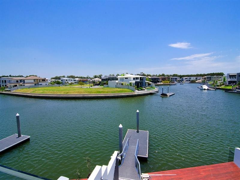 1/16 East Quay Drive, Biggera Waters QLD 4216