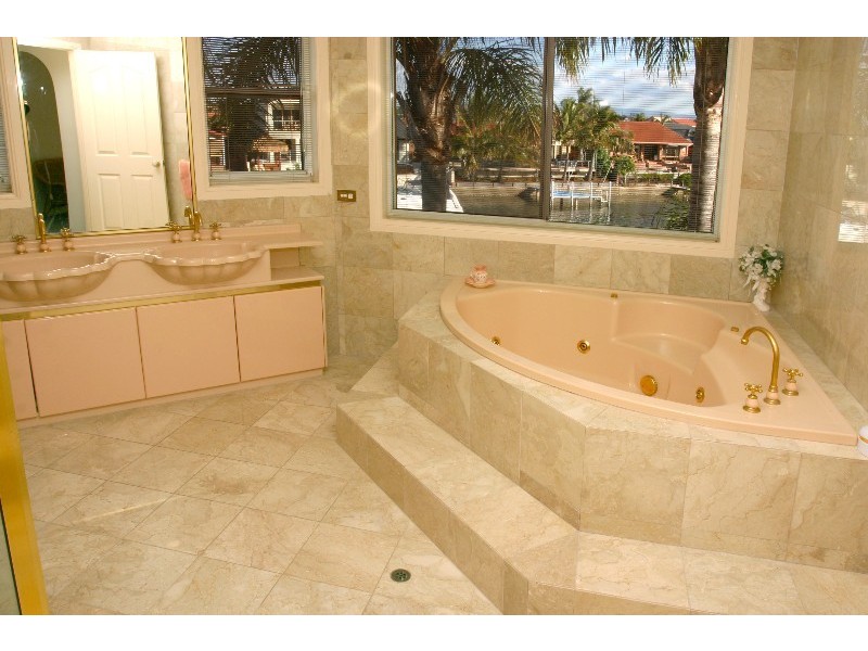 Runaway Bay QLD 4216