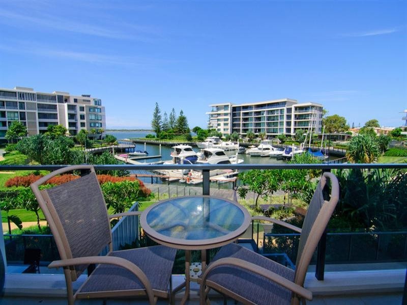 5204/323 Bayview Street, Hollywell QLD 4216