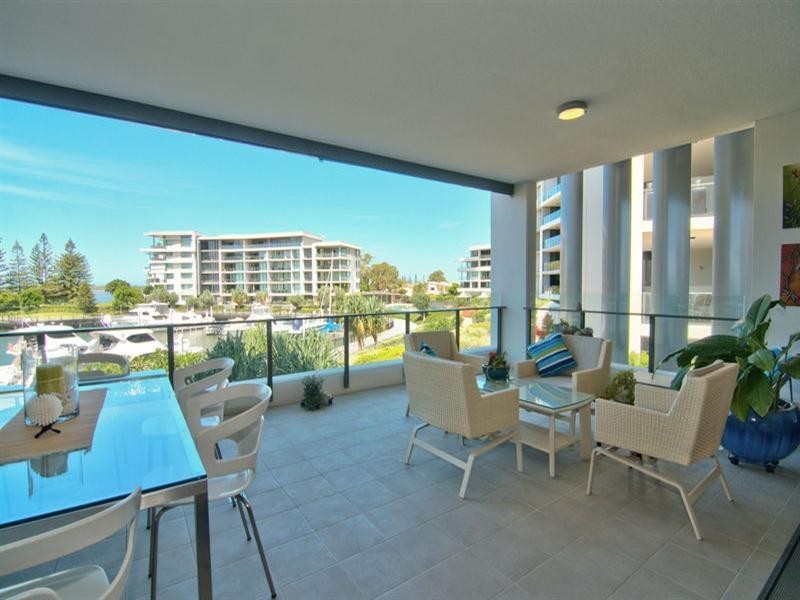 5204/323 Bayview Street, Hollywell QLD 4216