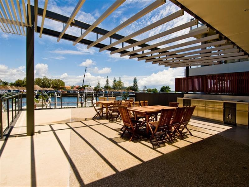 5204/323 Bayview Street, Hollywell QLD 4216