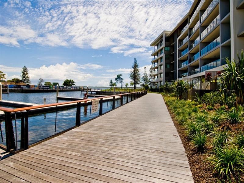 5204/323 Bayview Street, Hollywell QLD 4216