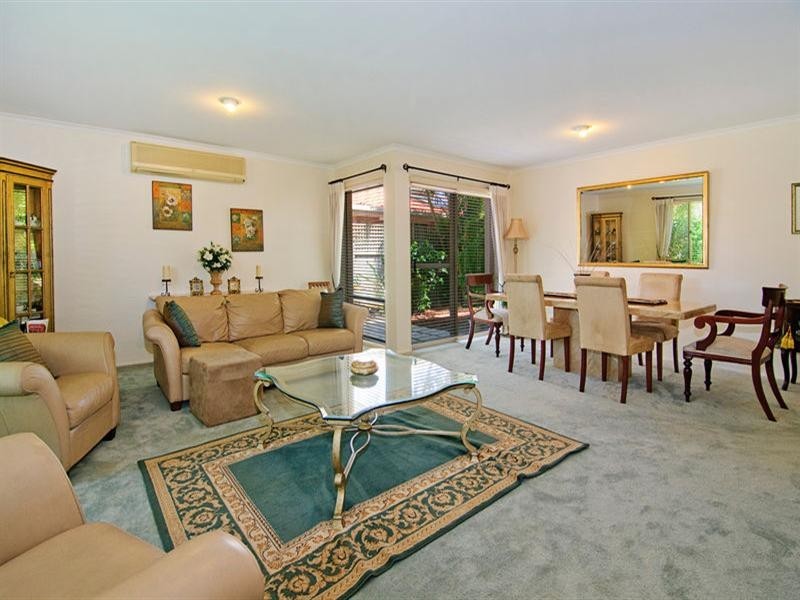 5 Cattleya Court, Hollywell QLD 4216