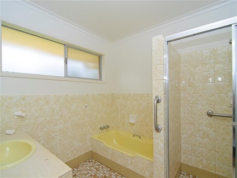 1/20 Thelma Avenue, Biggera Waters QLD 4216