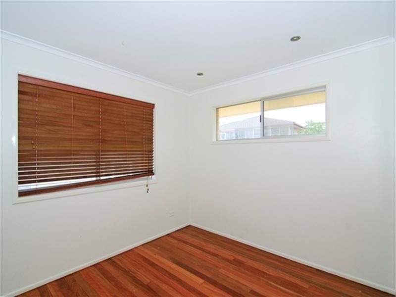 1/20 Thelma Avenue, Biggera Waters QLD 4216
