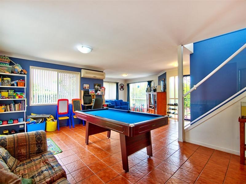 31 Arun Drive, Arundel QLD 4214