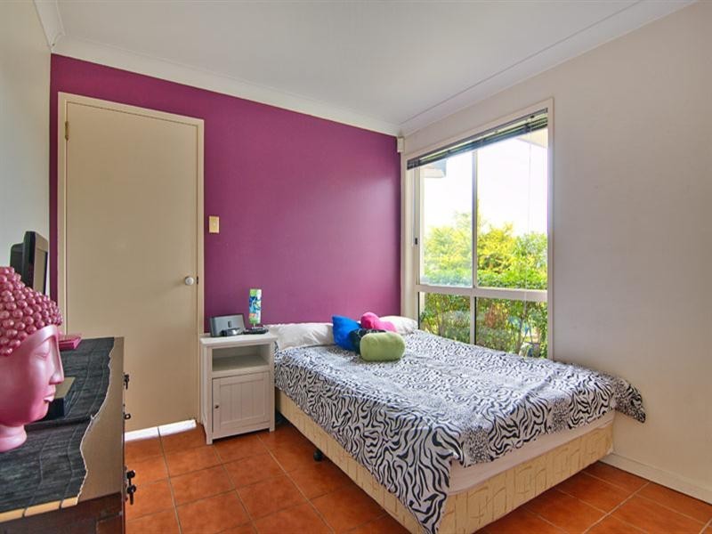 31 Arun Drive, Arundel QLD 4214