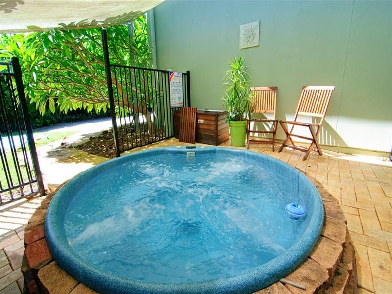 62 Boykambil Esplanade, Hope Island QLD 4212