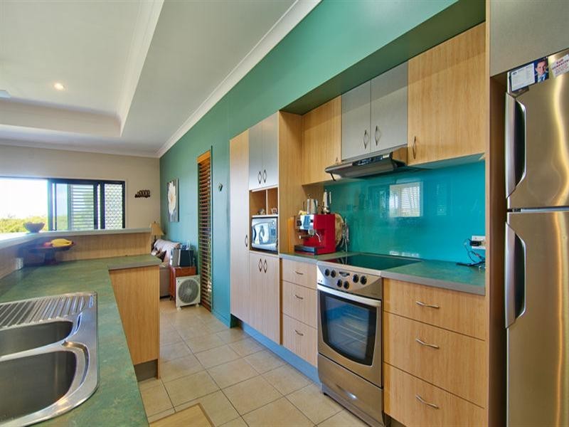 62 Boykambil Esplanade, Hope Island QLD 4212