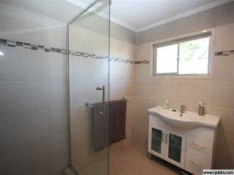 20 Bambarra Street, Southport QLD 4215