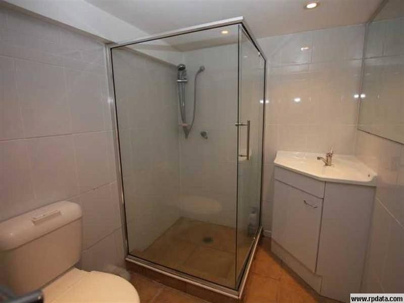 20 Bambarra Street, Southport QLD 4215