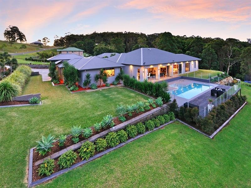 65 Larcombe Drive, Wongawallan QLD 4210