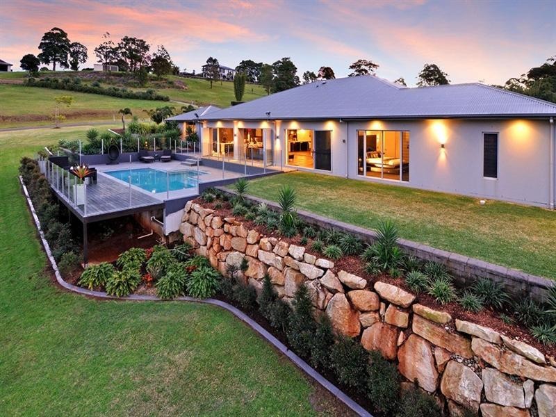 65 Larcombe Drive, Wongawallan QLD 4210