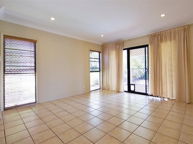 535 Oyster Cove Promenade, Helensvale QLD 4212