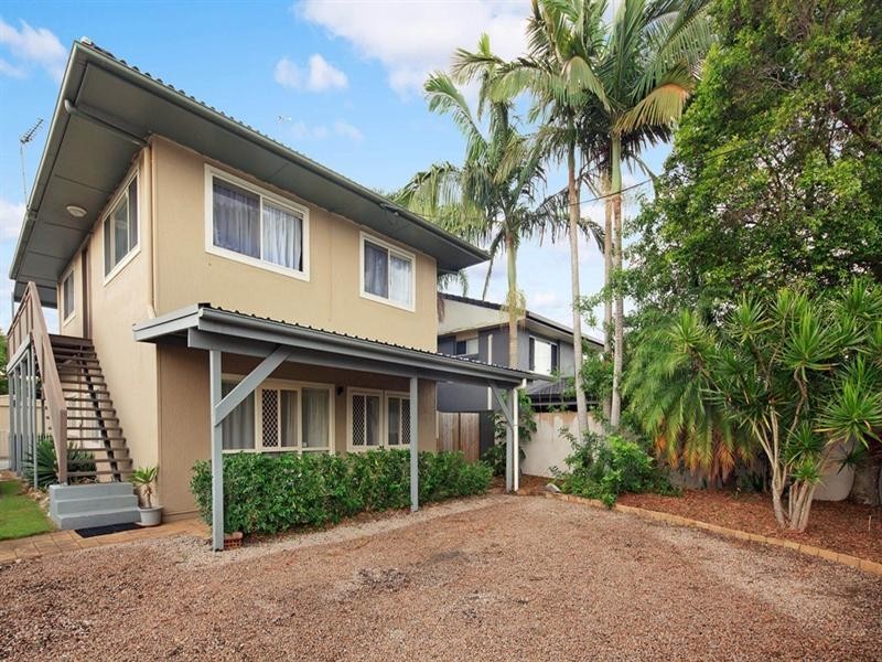 29 Ashgrove Avenue, Runaway Bay QLD 4216
