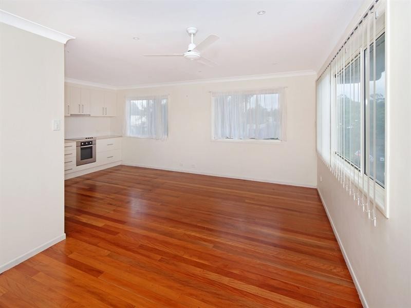 29 Ashgrove Avenue, Runaway Bay QLD 4216