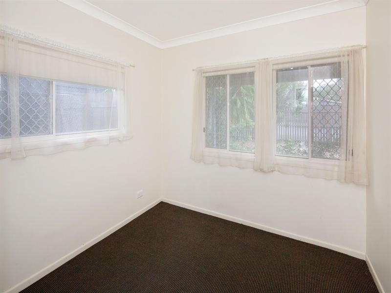 29 Ashgrove Avenue, Runaway Bay QLD 4216