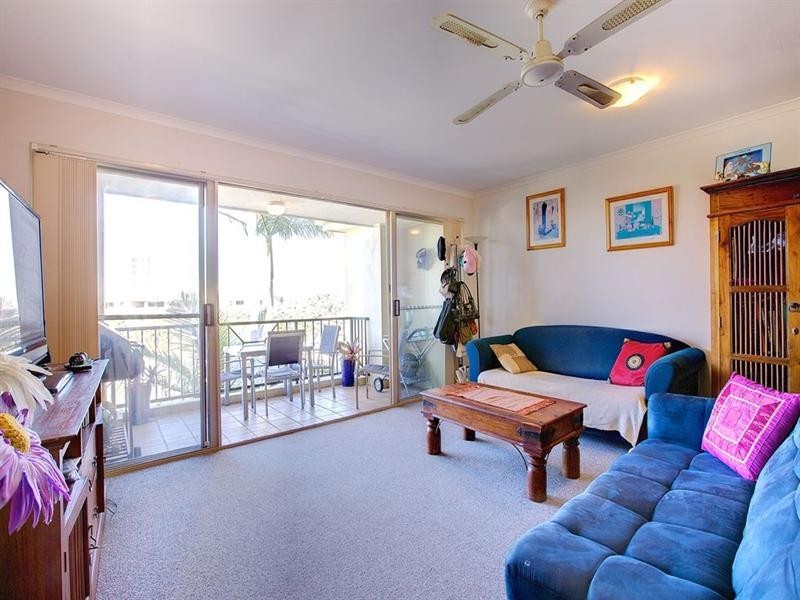 17/14-18 Jennifier Avenue, Runaway Bay QLD 4216