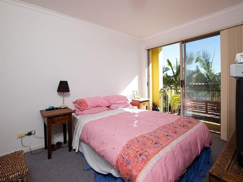 17/14-18 Jennifier Avenue, Runaway Bay QLD 4216