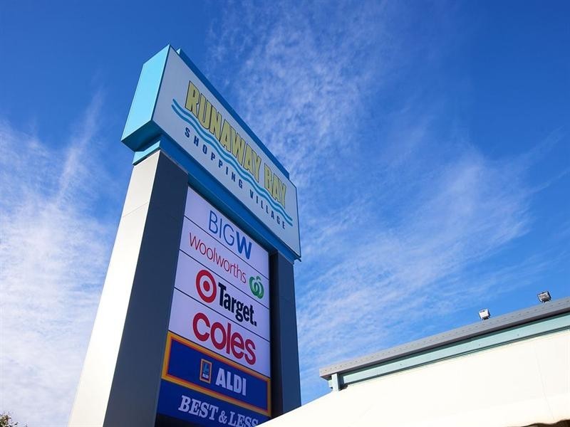 17/14-18 Jennifier Avenue, Runaway Bay QLD 4216