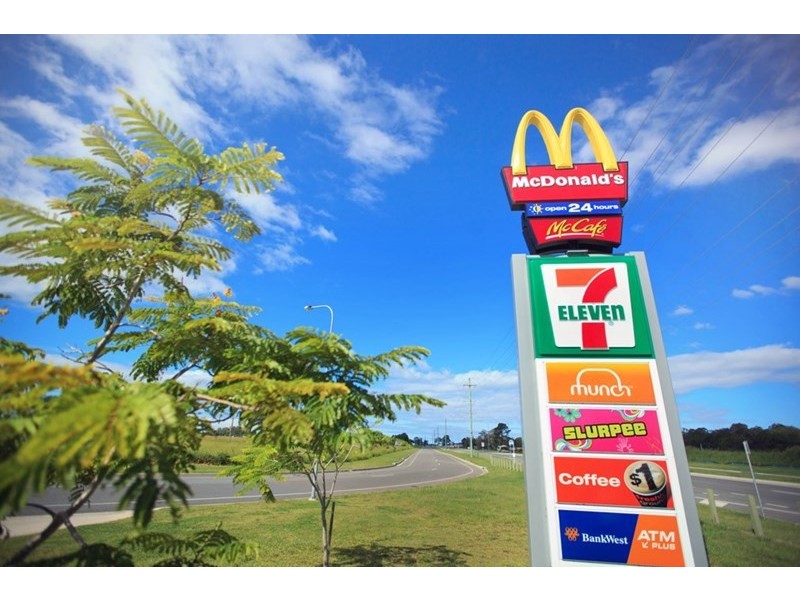Hope Island QLD 4212