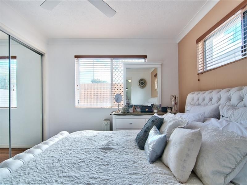 3/49 Brighton Street, Biggera Waters QLD 4216