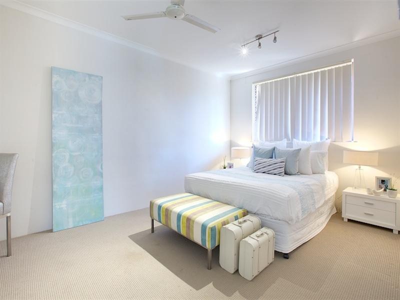 4/39 Madang Crescent, Runaway Bay QLD 4216