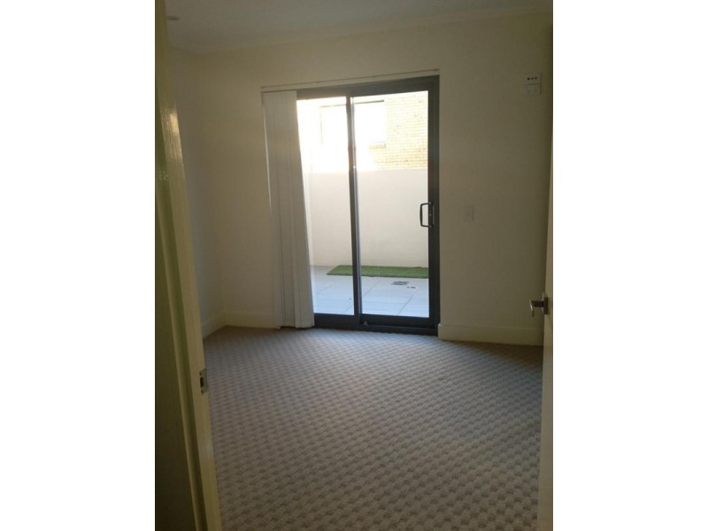 1/508 Marine Parade, Biggera Waters QLD 4216