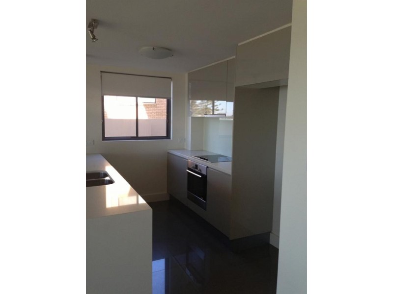 1/508 Marine Parade, Biggera Waters QLD 4216