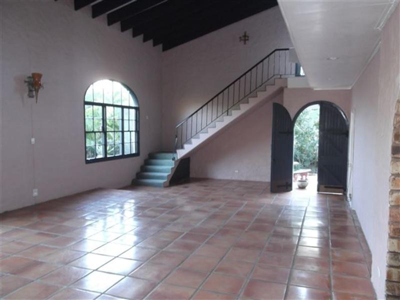 2 Bellview Crescent, Ashmore QLD 4214