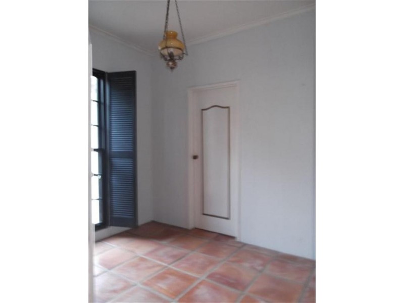 2 Bellview Crescent, Ashmore QLD 4214