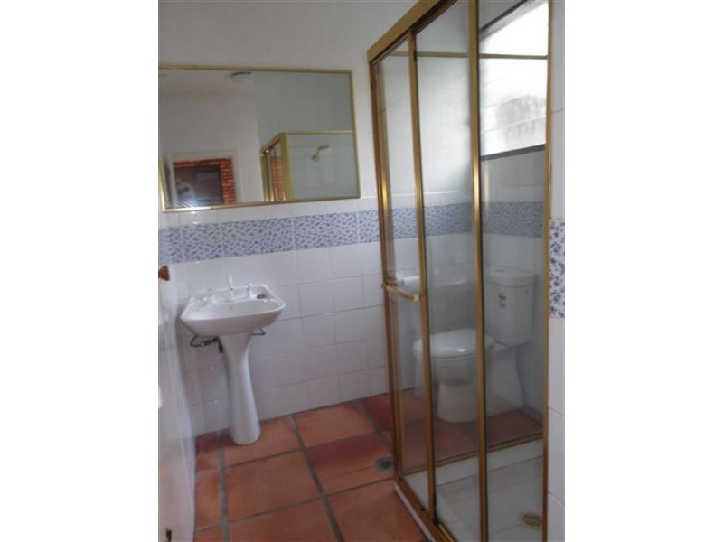 2 Bellview Crescent, Ashmore QLD 4214