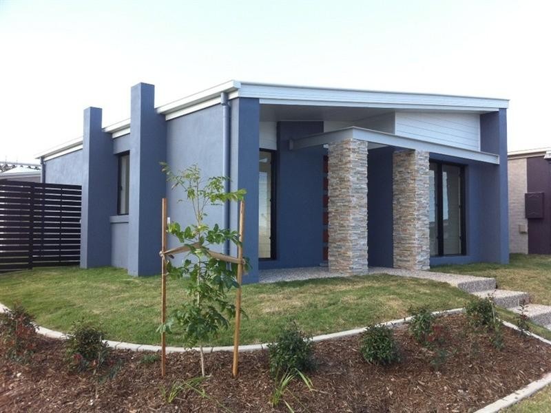 53 Collingrove Circuit, Pimpama QLD 4209