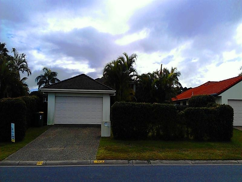 44a Sickle Avenue, Hope Island QLD 4212