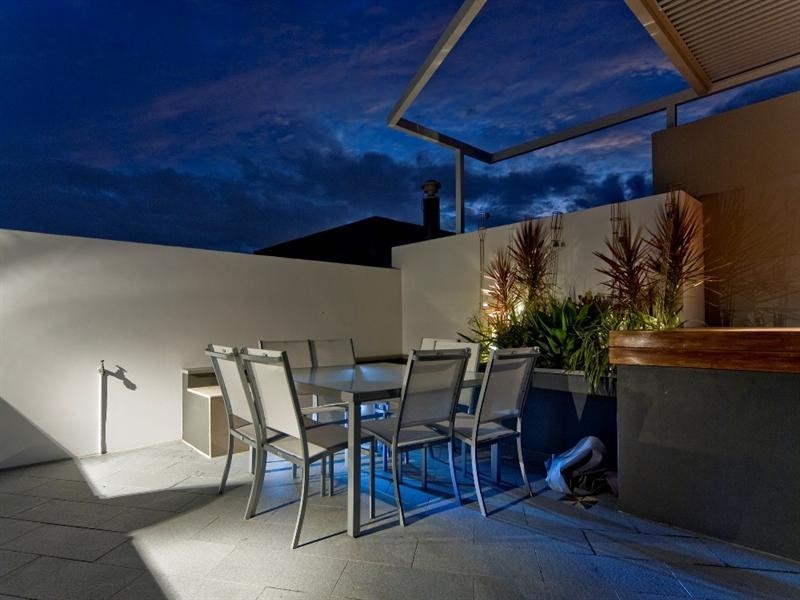 2301/438 Marine Parade, Biggera Waters QLD 4216