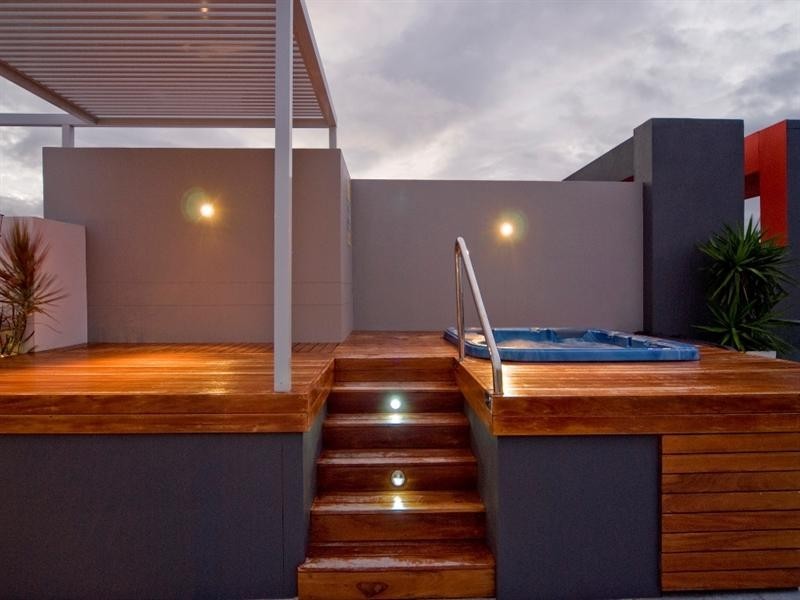 2301/438 Marine Parade, Biggera Waters QLD 4216