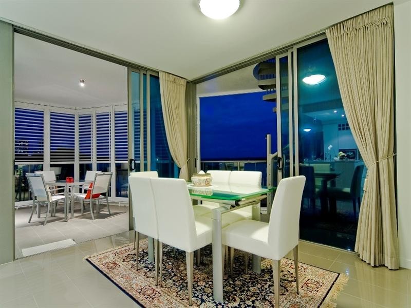 2301/438 Marine Parade, Biggera Waters QLD 4216