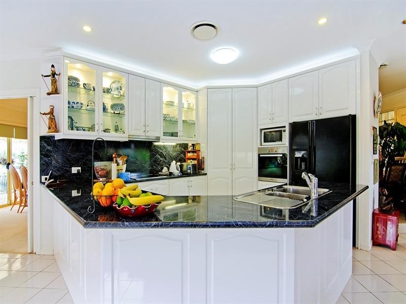 24 Sundance Way, Runaway Bay QLD 4216