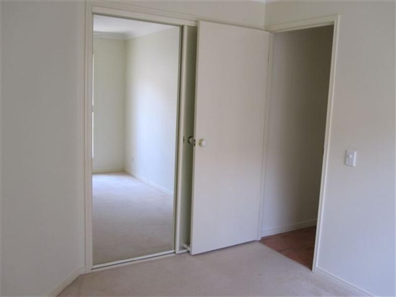 35 Marble Arch Place, Arundel QLD 4214