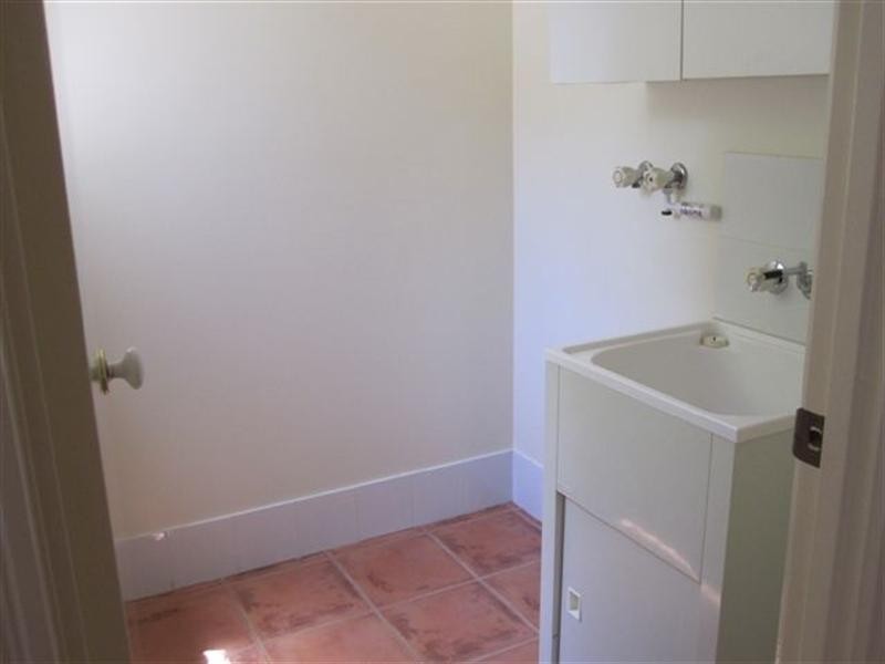 35 Marble Arch Place, Arundel QLD 4214