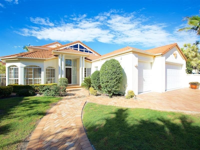 10 Torio Place, Runaway Bay QLD 4216