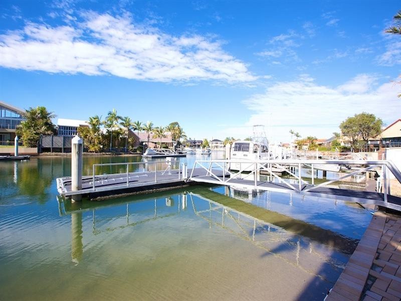 10 Torio Place, Runaway Bay QLD 4216