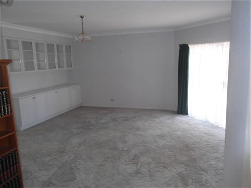 23 Anchorage Way, Biggera Waters QLD 4216