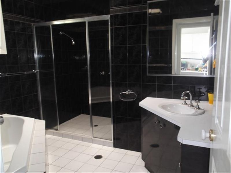 23 Anchorage Way, Biggera Waters QLD 4216