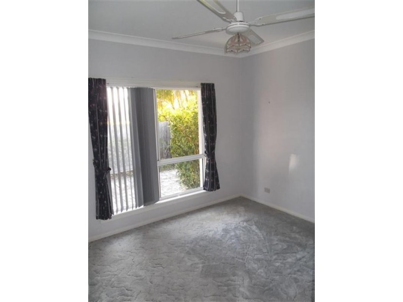 23 Anchorage Way, Biggera Waters QLD 4216