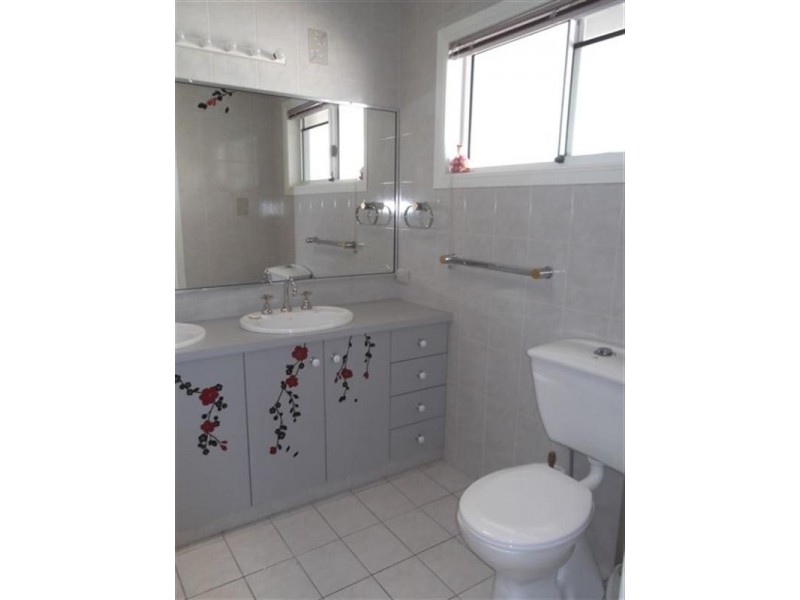 23 Anchorage Way, Biggera Waters QLD 4216