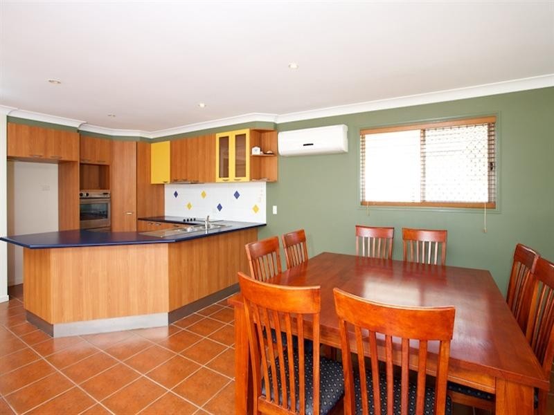 49 Annerley Avenue, Runaway Bay QLD 4216