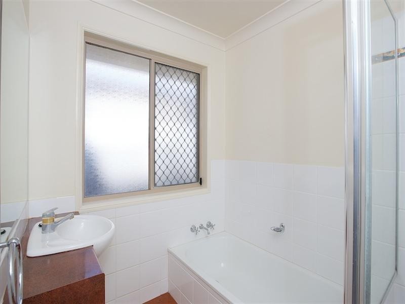 49 Annerley Avenue, Runaway Bay QLD 4216