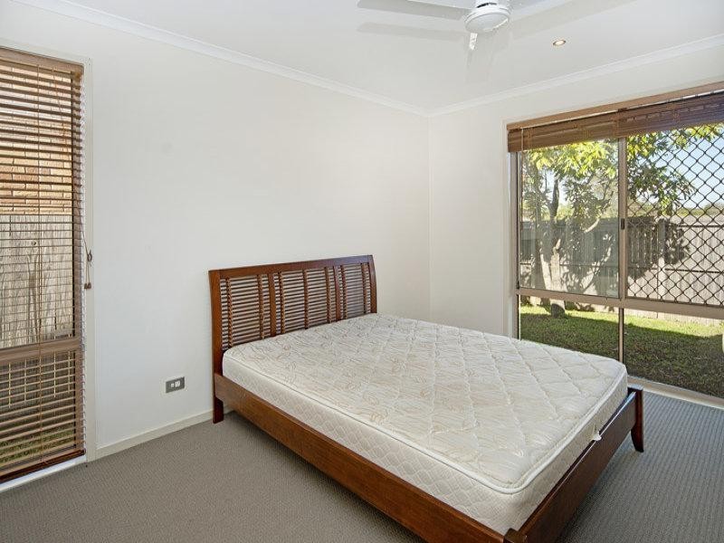 10/137 Olsen Avenue, Arundel QLD 4214
