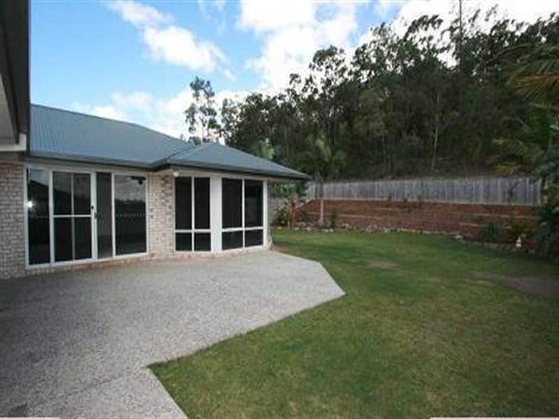 22 Victoria Drive, Pacific Pines QLD 4211